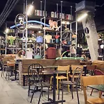 Jost Centre 3* ליל