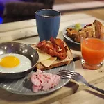 Jost Centre Hotel 3*
